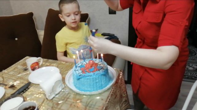 День рождения Кирилла смотреть онлайн