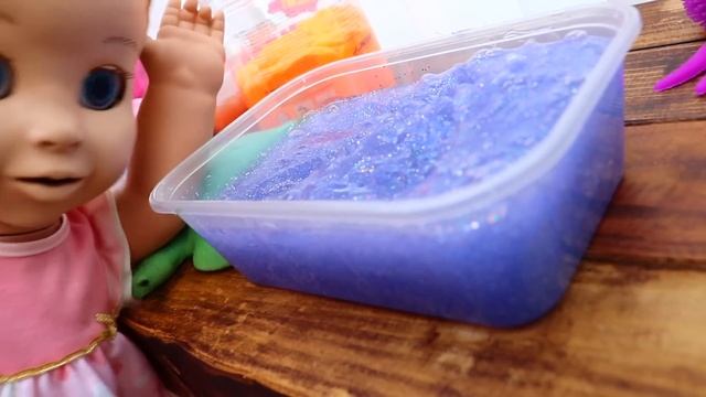 Ruby BABYSITTING Baby Doll Toys! Kids Pretend Play Cleaning And Feeding Night Time Routine