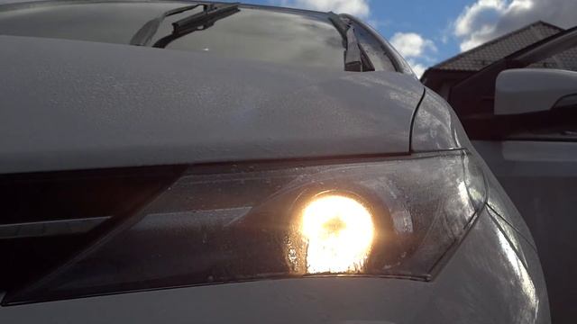 Омыватель фар Toyota Auris E 180 спереди смотреть онлайн