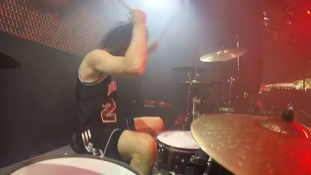 Zoltan Chaney вид из самого пекла смотреть онлайн