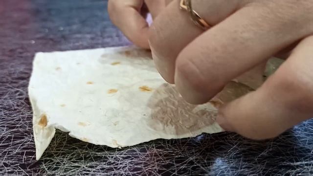 Картофельные палочки с кунжутом в лаваше смотреть онлайн