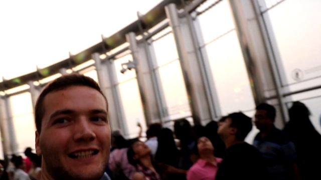 At the top of the Burj Khalifa - floor 148 смотреть онлайн