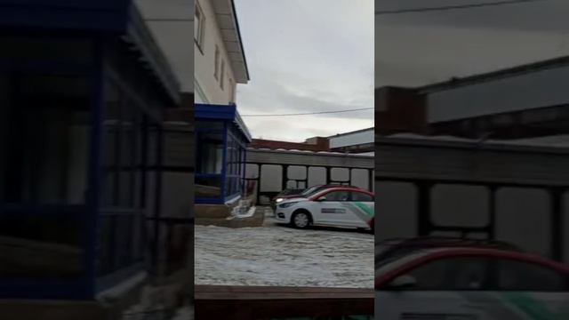 Крематорий в Екатеринбурге, где сжигают глухих и криворуких музыкантов. #уральскийрок #урал #рокклу смотреть онлайн