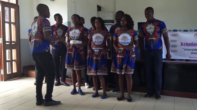 Coro do Grupo Cultural da Universidade Pedagógica de Quelimane, Moçambique смотреть онлайн
