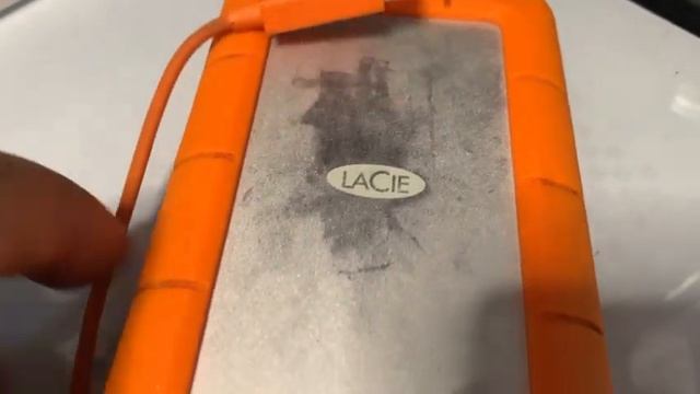 LaCie 301833 Rugged - HD Externo 1 TB USB-C 3.0 MAC / WINDOWS смотреть онлайн