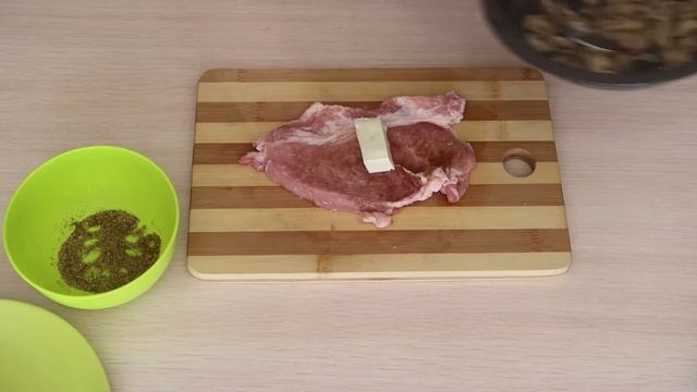 Мясо в духовке с грибами и сыром Невероятно вкусный обед смотреть онлайн