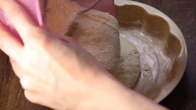 Готовила я этот пирог минут 10 (время выпекания не считаю)! Не осталось и кусочка на утро! смотреть онлайн