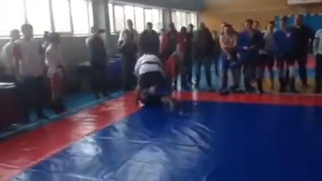 Глазунов Максим победа тко на кубке Днепра по Боевому самбо смотреть онлайн