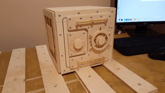 замок сейфа смотреть онлайн