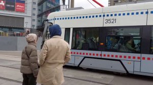 Трамваи Pesa Fokstrot, Львёнок и МТТЧ у станции метро Щукинская