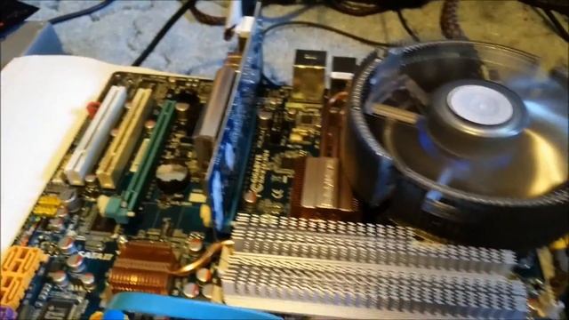 Intel Core 2 Quad QX9650 Extreme Testing and Overclocking смотреть онлайн