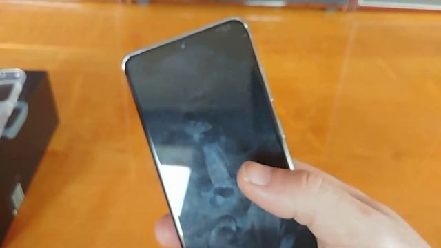 Samsung Galaxy S 20. В конце 2022 года. смотреть онлайн