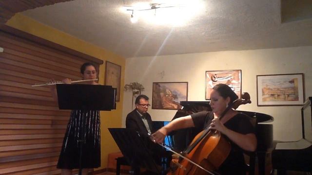 Trio "Stretto" / Be My Love - Nicholas Brodszky смотреть онлайн