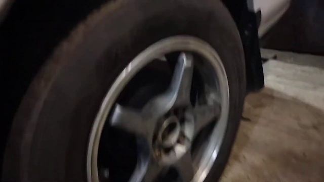 Mondeo-2 (заварил зад.лев.купол). смотреть онлайн