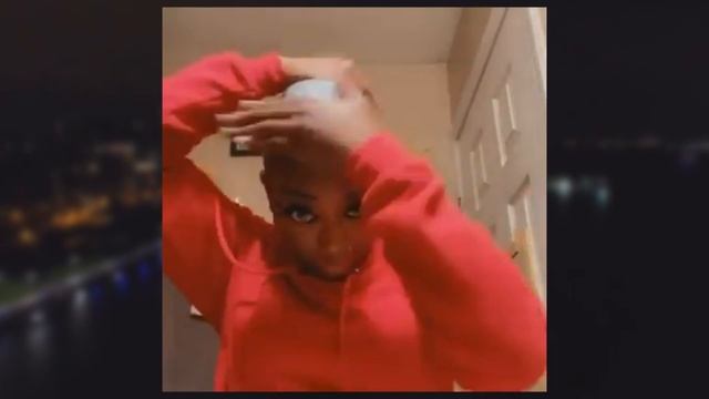 Девушка по ошибке нанесла на ВОЛОСЫ сверхпрочный КЛЕЙ вместо лака и прославилась смотреть онлайн