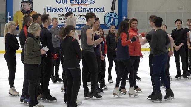 Ice Dance Tea Time Foxtrot Seminar - 05 - Cross Rolls смотреть онлайн