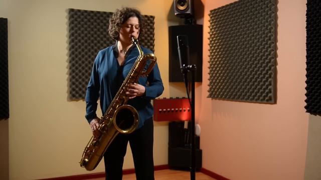 Improvisation für Margarete von und mit Claudia Tesorino, Bariton Saxophon смотреть онлайн