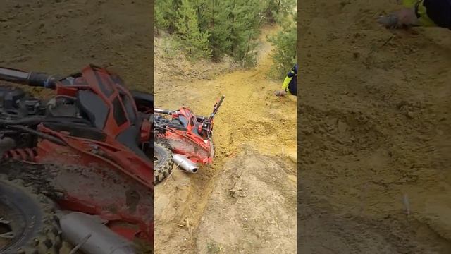 ОН ЖЕ НА АВИТО СТОИТ‼️ КУРВА НА ЭНДУРО #покатушки #эндуро #stant #горки смотреть онлайн