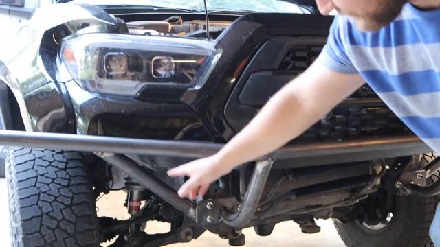 FABRICATING A CUSTOM PRERUNNER BUMPER ON A 2018 TOYOTA TACOMA! смотреть онлайн