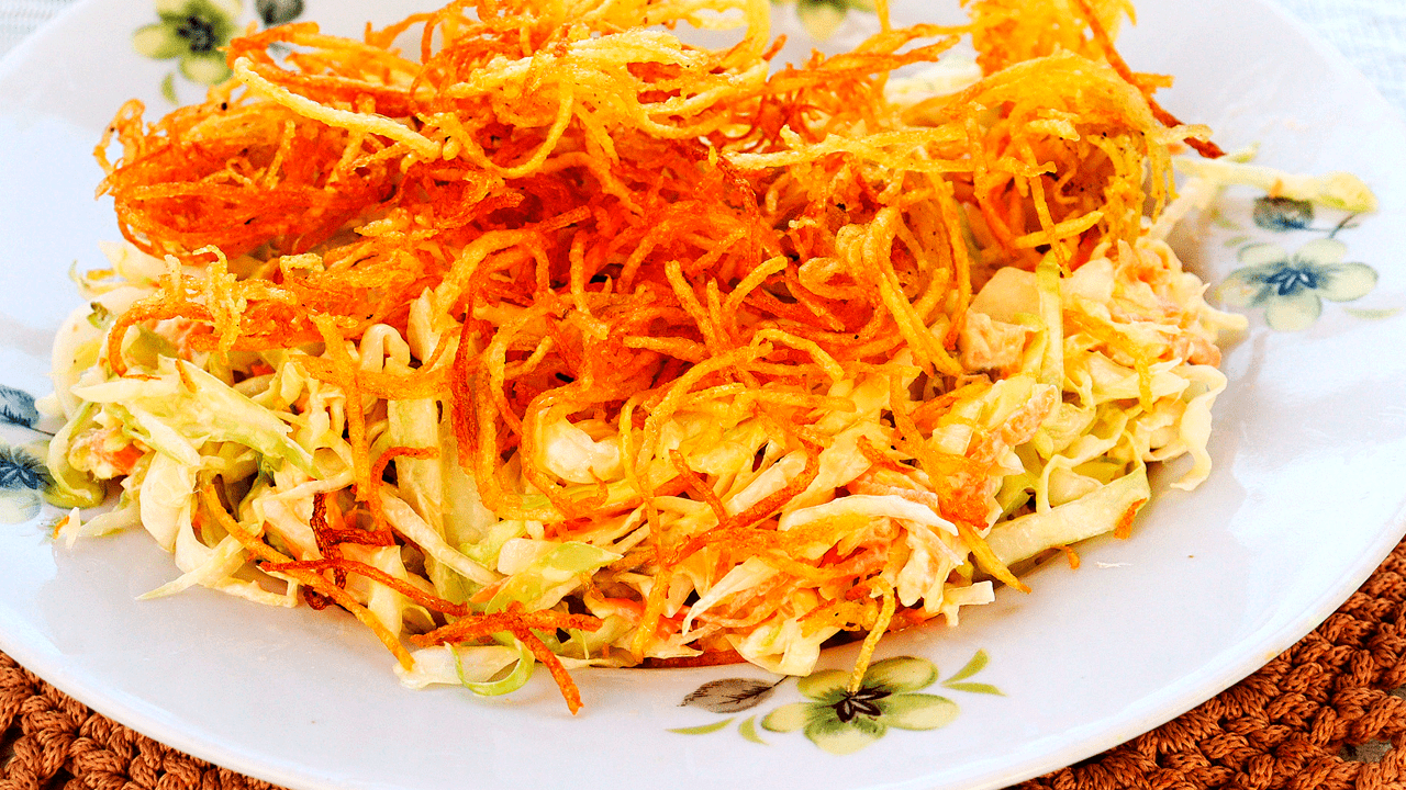 НОВЫЙ РЕЦЕПТ! Летом самое то ! ешь и худей салат из капусты! ОЧЕНЬ ВКУСНЫЙ простой рецепт! смотреть онлайн