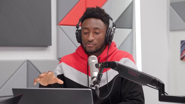 Reacting to the New Galaxy S23 Series! смотреть онлайн