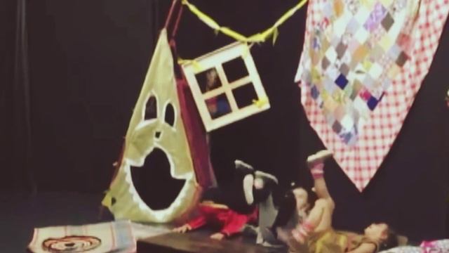 Отрывок из спектакля Жихарка | по мотивам Уральской народной сказки | младшая группа 3-6 лет смотреть онлайн