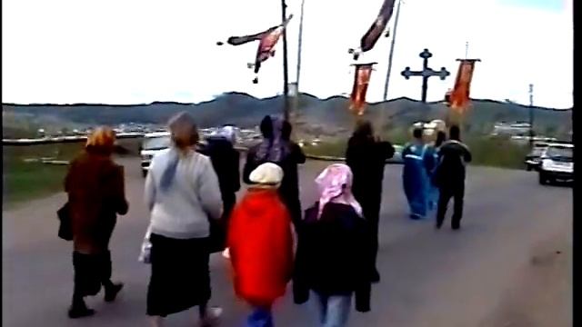 КРЕСТНЫЙ ХОД НА ПРАЗДНИК СВ. ТРОИЦЫ. СТРОИТЕЛЬСТВО ХРАМА ПРЕСВЯТОЙ БОГОРОДИЦЫ. смотреть онлайн