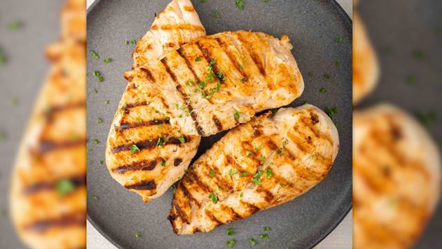 Julia Roberts Reveals 1 Food She Never Eats To Stay Ageless! (Diet & Exercise Routine) смотреть онлайн