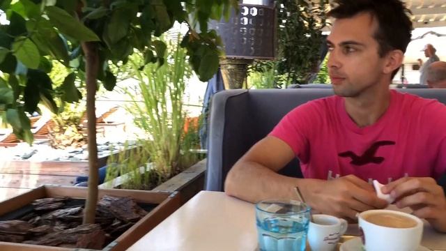 СОЧИ: Адлер. Где вкусно позавтракать: кафе «Парус» смотреть онлайн