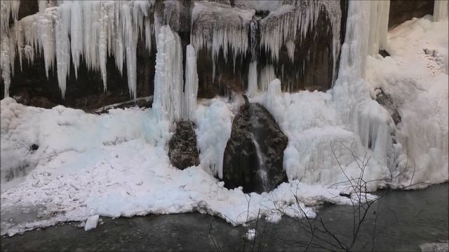 ЧЕГЕМСКИЕ ВОДОПАДЫ 24-01-2023 смотреть онлайн