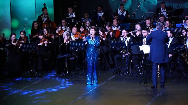 50 лет на сцене: Роза Рымбаева | Семей 23.11.2023 смотреть онлайн