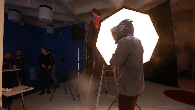 [Фотосъемка] Стилизованный портрет полярника смотреть онлайн