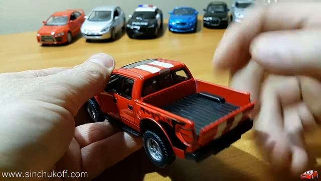 Машинка FORD Kinsmart