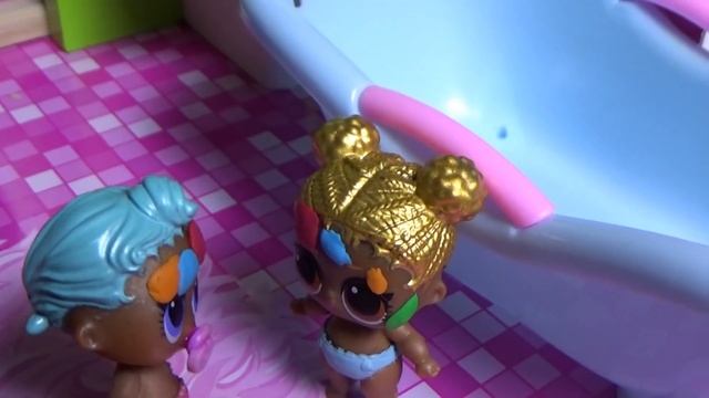 КУКЛЫ ЛОЛ В КОНФЕТНОМ СЛАЙМЕ! Мультики куклы ЛОЛ #слайм #лол/DOLL LOL CANDY SLIME! смотреть онлайн