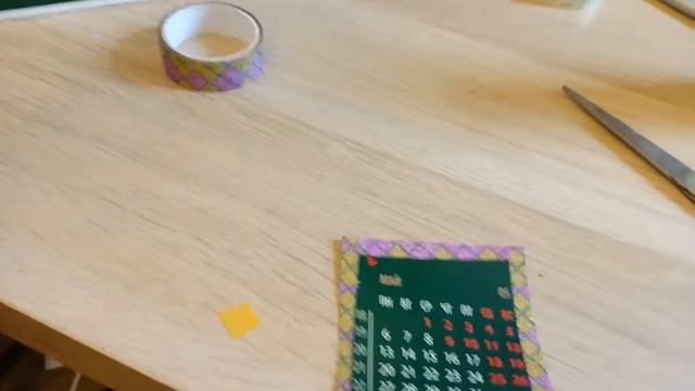 Как сделать классный календарь и укласить доску смотреть онлайн