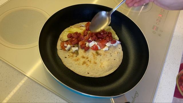 КЕСАДИЛЬЯ с курочкой ??Скажите нет однообразным завтракам! Мексика у вас дома