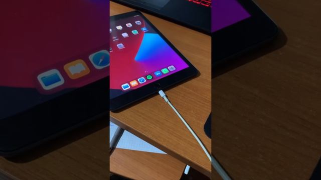 Обзор iPad 10.2 2020 смотреть онлайн