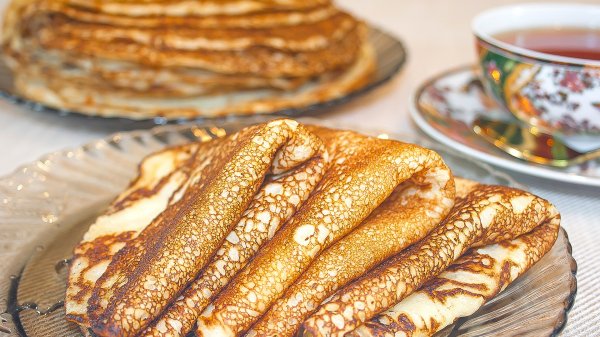 БЛИНЫ ДРОЖЖЕВЫЕ НА МОЛОКЕ «Боярские» - Очень вкусные! Отличный рецепт!