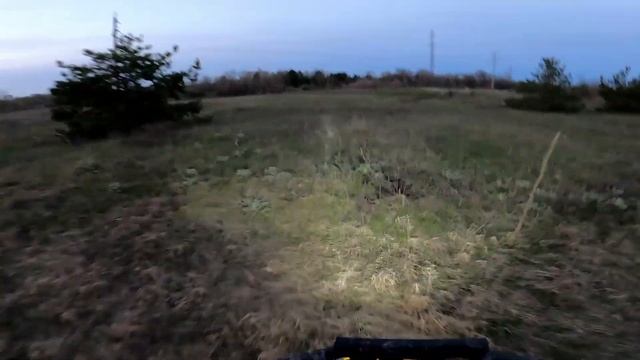 УВЯЗЛИ В ГРЯЗИ НА КВАДРОЦИКЛЕ AVANTIS HUNTER 200 BIG | ЧУТЬ НЕ ПОПАЛИСЬ ПОЛИЦИИ | 2 ЧАСТЬ смотреть онлайн