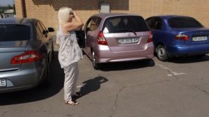 Парковка. Как отодвинуть машину, если...