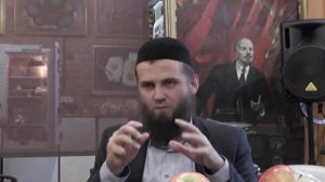 Ренат Идрисов на ифтаре в Штабе татар Москвы