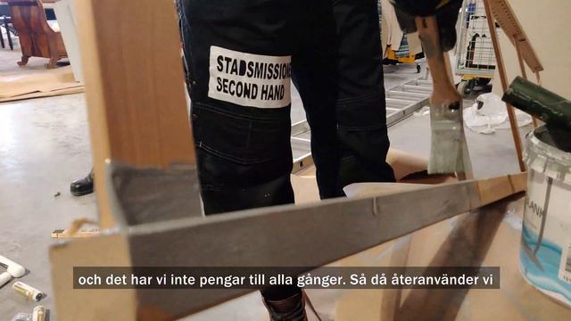 Ny Second hand-butik i Kungens Kurva смотреть онлайн