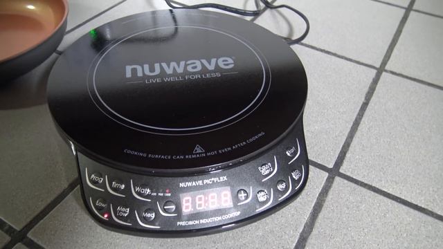 NuWave PIC Flex Review, Fast Induction Cooktop смотреть онлайн