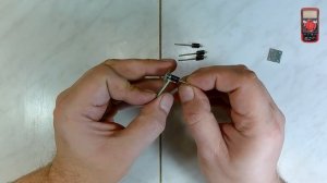 Разрядник конденсаторов для измерителя ESR