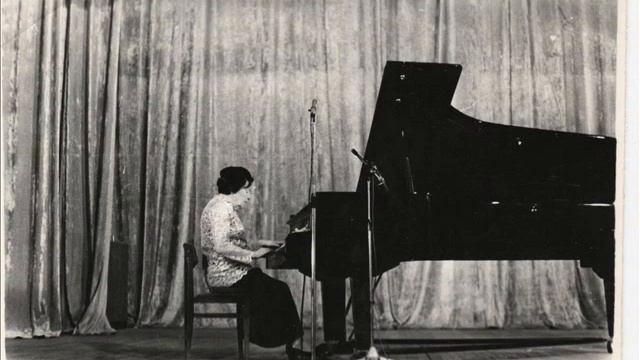 Мария Гринберг. Роберт Шуман. op.111 смотреть онлайн