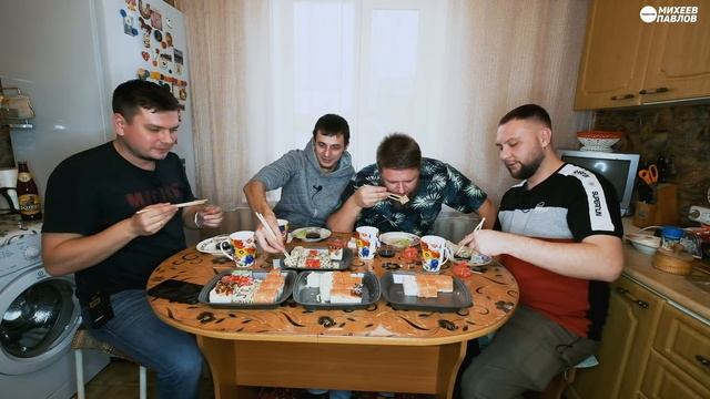 ДЕРЕВЕНСКАЯ ДОСТАВКА СУШИ И ПИЦЦЫ - ВСЕ ПЛОХО?! смотреть онлайн