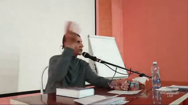 Можно ли молиться при ходьбе - Владимир Слепцов смотреть онлайн