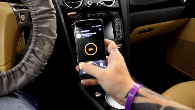 Bentley Continental GT / Установка Pandora DXL 4970 смотреть онлайн