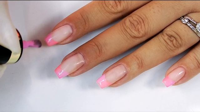 Hybrid Ombre French Nails / Eveline Cosmetics