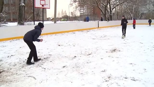 новая хоккейная коробка